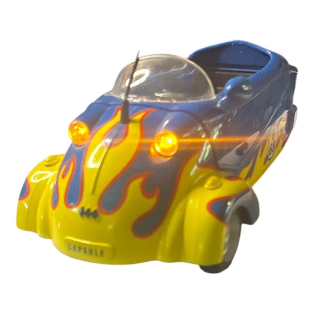 2003 Jakks Pacific Dragon Ball Z 668 Capsule Corp Three-Wheel Car Figure
